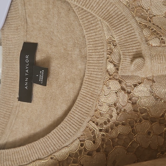 Twin Set! - Picture 2 of 6